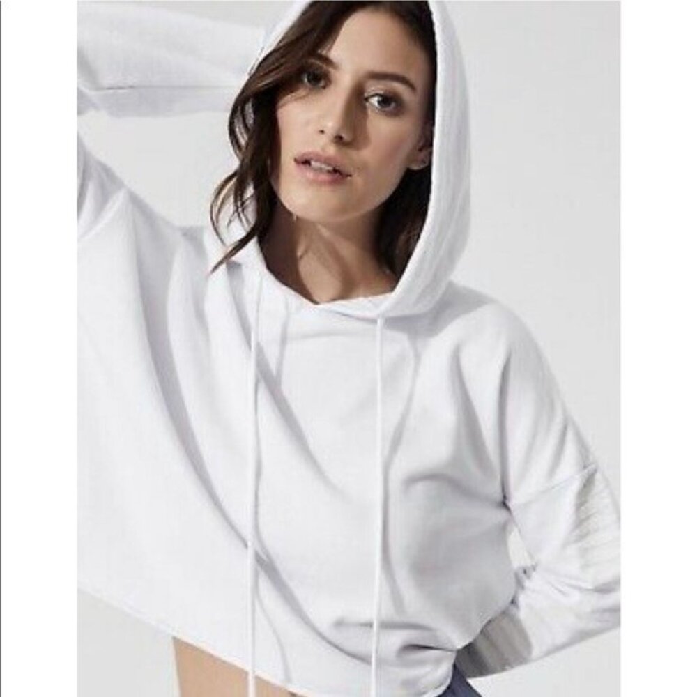 NWT Alo Yoga Box Crop Hoodie Sweatshirt in White Beaded Sleeve M